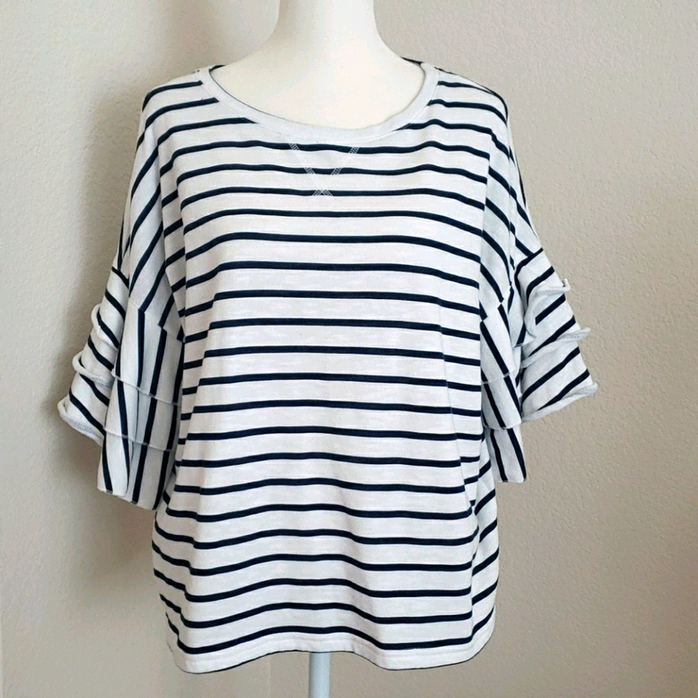 Anna ruffled sleeve shirt PXL